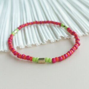 Roxanne Assoulin Color Therapy Pink Green Beaded Bracelet NEW Perfect condition